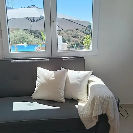 וילה Mediterranean House In The Mountain טורוקס