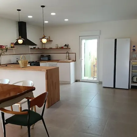 וילה Mediterranean House In The Mountain *