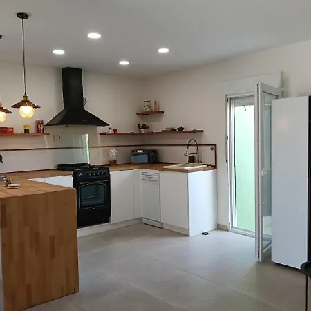 וילה Mediterranean House In The Mountain *