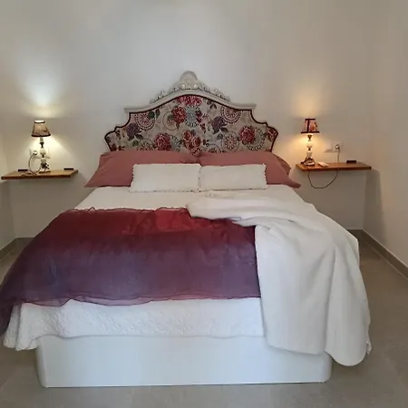 וילה Mediterranean House In The Mountain *