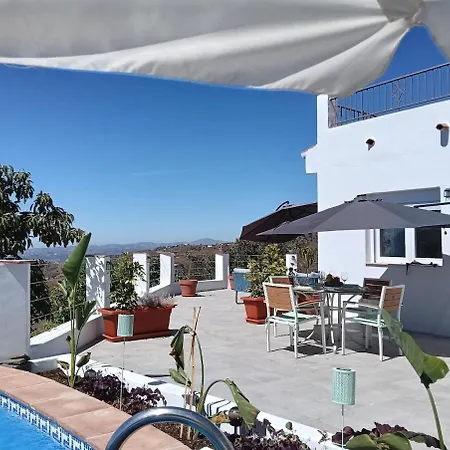 Mediterranean House In The Mountain *